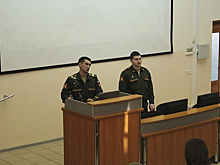 Специалисты пункта отбора на военную службу по контракту Курганской области провели встречу со студентами сельхоз академии