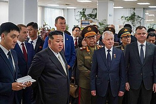 Михаил Дегтярев и Ким Чен Ын осмотрели авиационные заводы в Комсомольске-на-Амуре