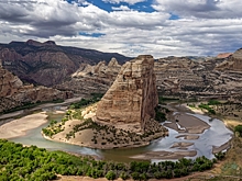 Геологи, наконец, поняли, что заставило реку Грин-Ривер течь «в гору»