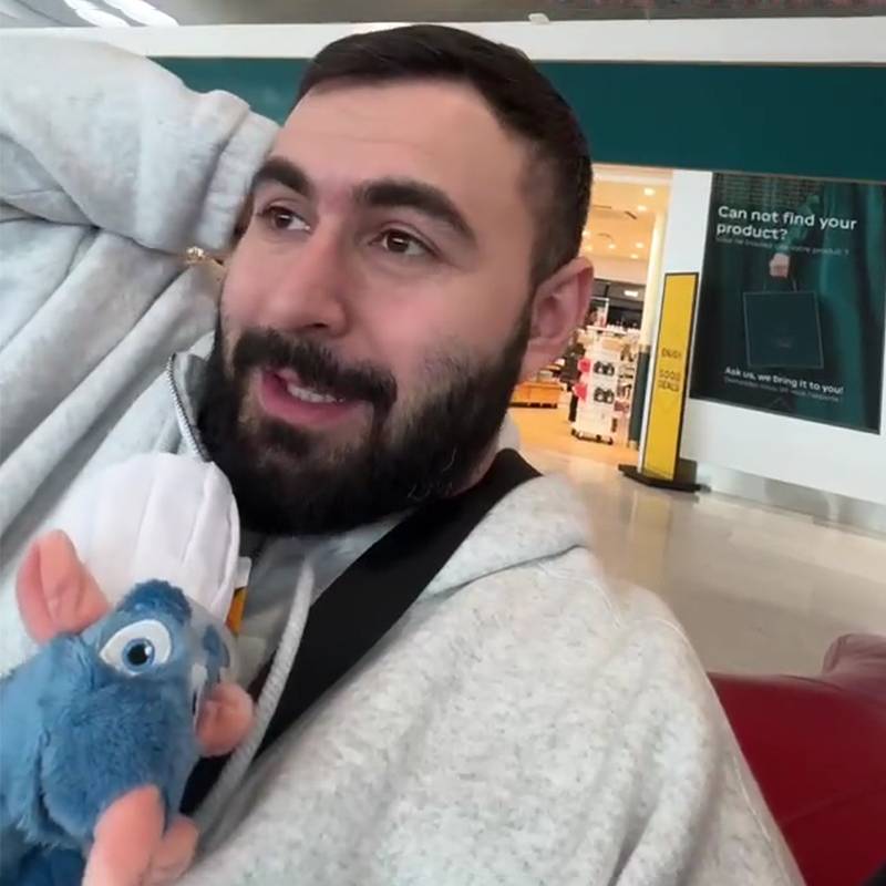 Известный комик раскрыл подробности прохождения российской границы