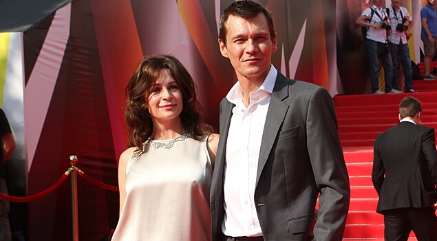 Еще блондинка: Филипп Янковский поделился фото юной Оксаны Фандеры в честь ее дня рождения