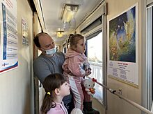 В поезде здоровья «Святитель Лука» впервые открылась выставка живописных картин