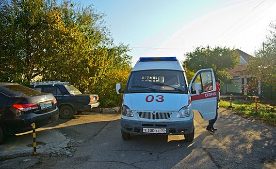 В Краснодаре в ДТП с автобусом и грузовиком пострадали три человека
