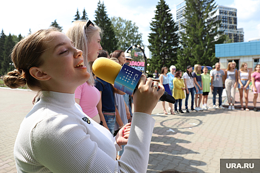 Студенты из Донбасса приедут в Челябинск и споют в караоке