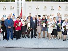 Во Владимире возле ГДК открыли Доску почета Октябрьского района