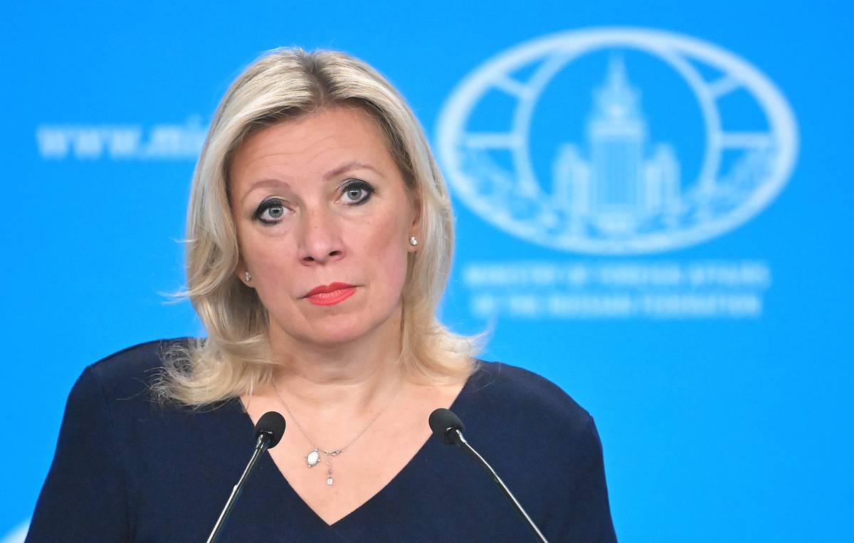 Захарова рассказала об откровенном бандитизме ЕС