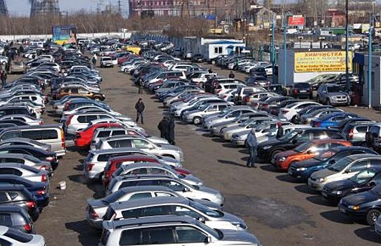 Россияне стали покупать подержанные автомобили в 3,5 раза чаще, чем новые