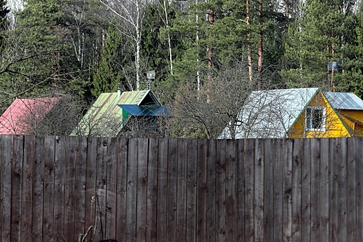 Депутат ГД Чаплин напомнил о нормах установки дачных заборов