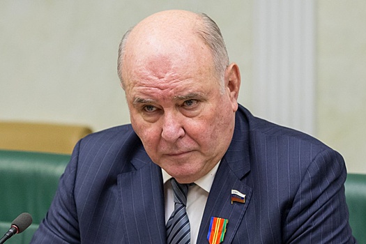 Сенатор Карасин оценил прогноз Маска о скором превосходстве ИИ