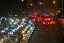 Префект назвал причину пробки на Калужском шоссе в Москве