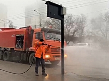 Муниципальные службы наводят порядок на дорогах Волгограда
