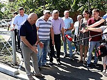 Сергей Кравчук лично проверил качество ремонта дорог и тротуаров в центре Хабаровска