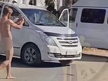 В Пензе голый мужчина прошелся по улице с иконой