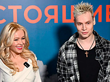 Стало известно мнение россиян о включении песен Shaman и Газманова в школьную программу