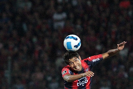 Московский "Спартак" объявил о покупке защитников Томаша Тавареша и Алексиса Дуарте