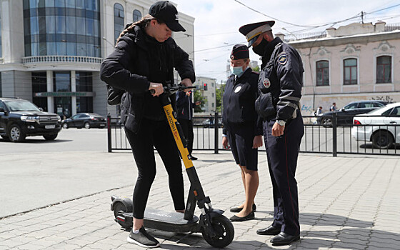 Впервые пользователь электросамоката получил условный срок за пьяную езду