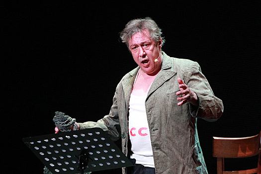 SHOT: Михаил Ефремов разводится с супругой спустя 23 года брака