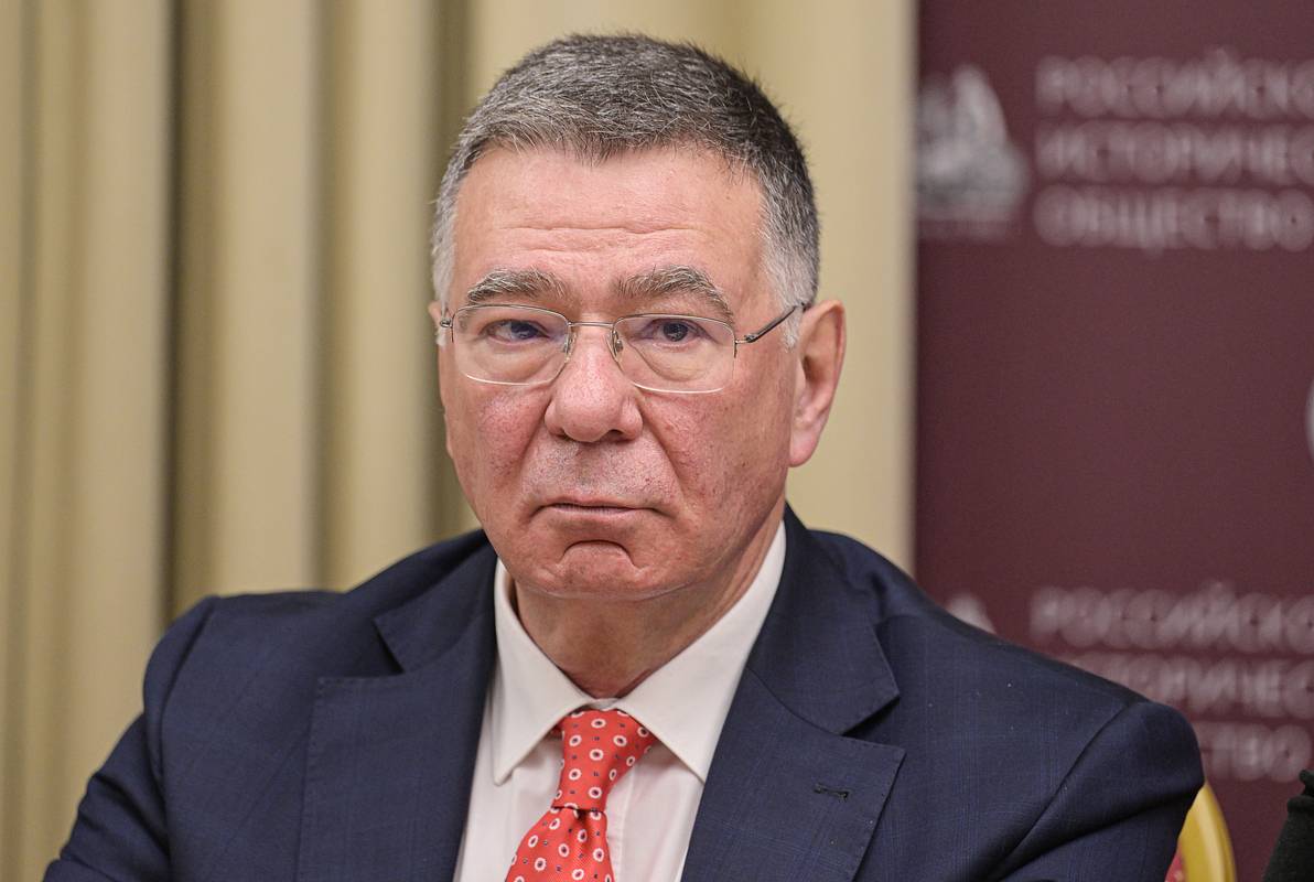 В МИД отвергли идею о мире без ядерного оружия
