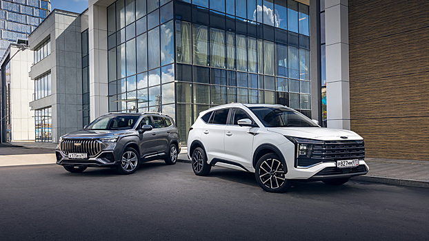 Два пути к семейной идиллии: новый «Москвич 8» против Geely Okavango