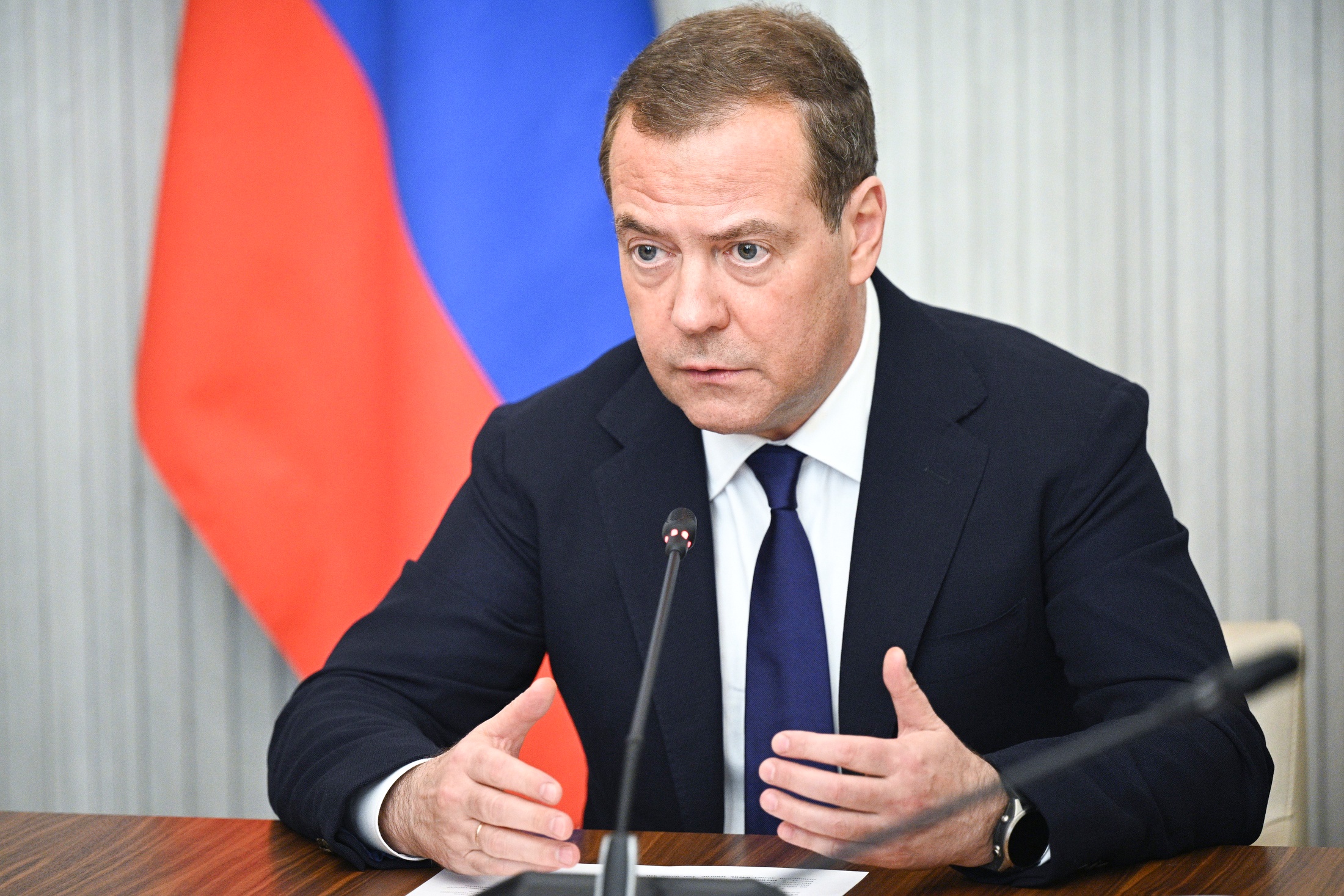 Медведев: С некоторыми странами бессмысленно договариваться — они понимают только язык силы