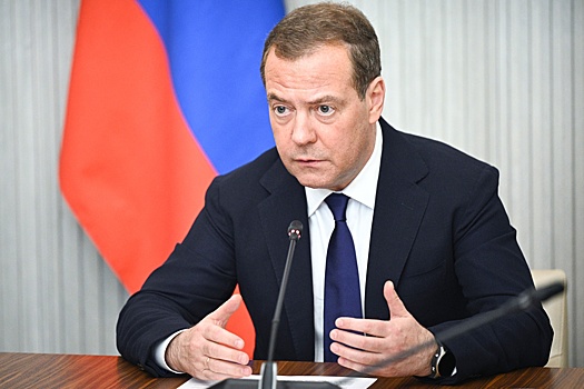 Медведев: С некоторыми странами бессмысленно договариваться - они понимают только язык силы