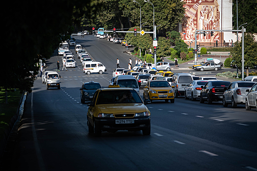 В Узбекистане ввели ограничения на ввоз иномарок для перепродажи