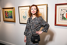 Елена Захарова в твидовом платье и другие на открытии выставки «Париж для своих»