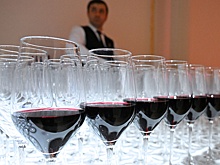 Врач Клименко: Даже малая доза алкоголя ведет к стремительному набору веса