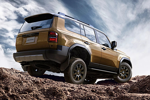 Land Cruiser стал любимым автомобилем японских угонщиков
