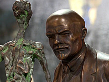 Выставка к 150-летию Ленина открылась в Санкт-Петербурге
