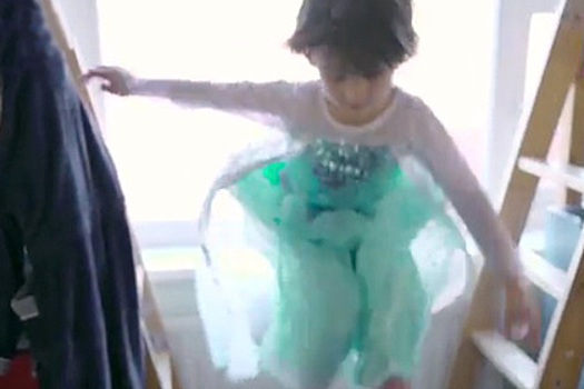 Мальчикам разрешили ходить в школу в юбке