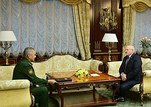 Министр обороны Российской Федерации генерал армии Сергей Шойгу встретился с президентом Республики Беларусь Александром Лукашенко