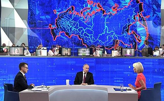 Президент РФ объяснил Амирану Сардарову смысл закона о надежности Рунета