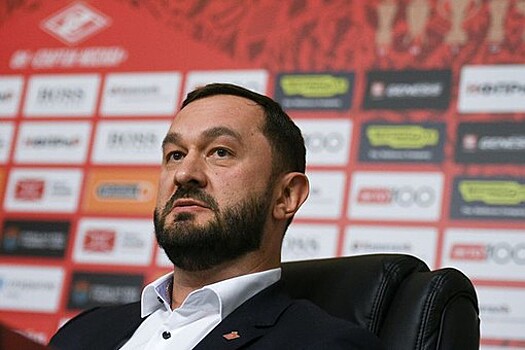 Измайлов заявил, что ФНЛ старается расселить "Шинник" и "Минай" из одного отеля в Анталье