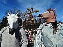 Пока не разобрались в собственных праздниках