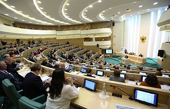 В Совфеде одобрили проект о запросе переноса выборов