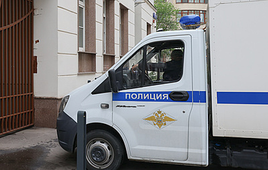 Трое обвиняемых в хищении денег у бойцов СВО в Шереметьево признали вину