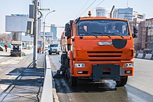Новосибирский губернатор назвал оперативные решения задач по содержанию улиц и тротуаров