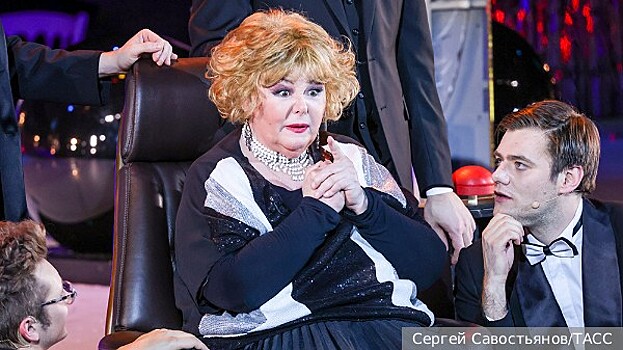 Актриса Наталья Селезнева попала в больницу