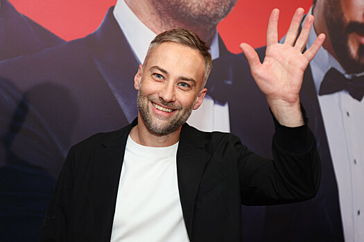 Дмитрий Шепелев, Рузиль Минекаев и другие звезды посетили премьеру фильма "Елки 11"