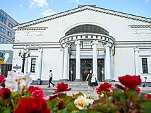 Мужчину избили в театре «Современник» за опоздание на спектакль