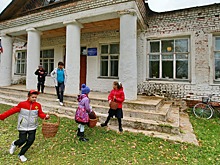 Деньги с продажи отеля Hyatt пообещали потратить на школы и больницы в Приморье