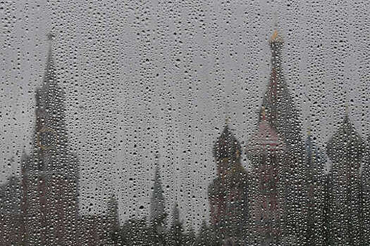 В понедельник в столице ожидается слабый дождь и до +18°С