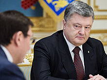 Защита Януковича обвинила Порошенко в давлении на прокуроров