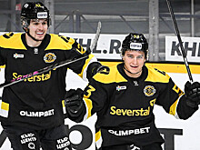 «Северсталь» обыграла «Локомотив» и возглавила Западную конференцию КХЛ