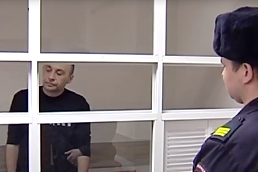 Россиянин три месяца жил с мертвой женой