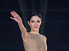 Евгения Медведева: «Отсутствие флага и гимна угнетает, морально становится сложнее выступать. Поэтому очень рада за наших паралимпийцев»