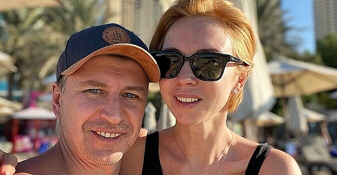 Ягудин и Тотьмянина на отдыхе в Дубае повторили знаменитую сцену из «Титаника»