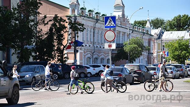 Девять велосипедистов попали под колеса автомобилей в этом году в Вологде