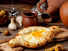 Хачапури как в Грузии: подробный рецепт с разными видами сыра